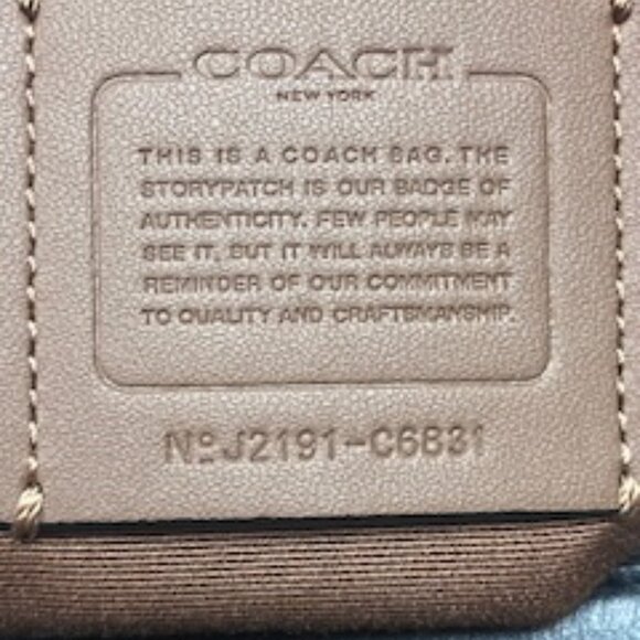 COACH Kristy shoulder bag. - Picture 4 of 4